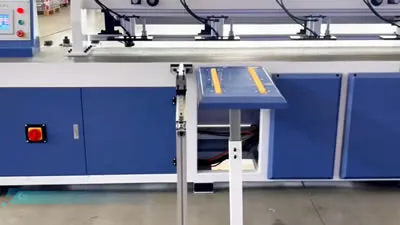 ماكينة تفريز حواف ألواح جدران خشب بنظام CNC (من جانب واحد)